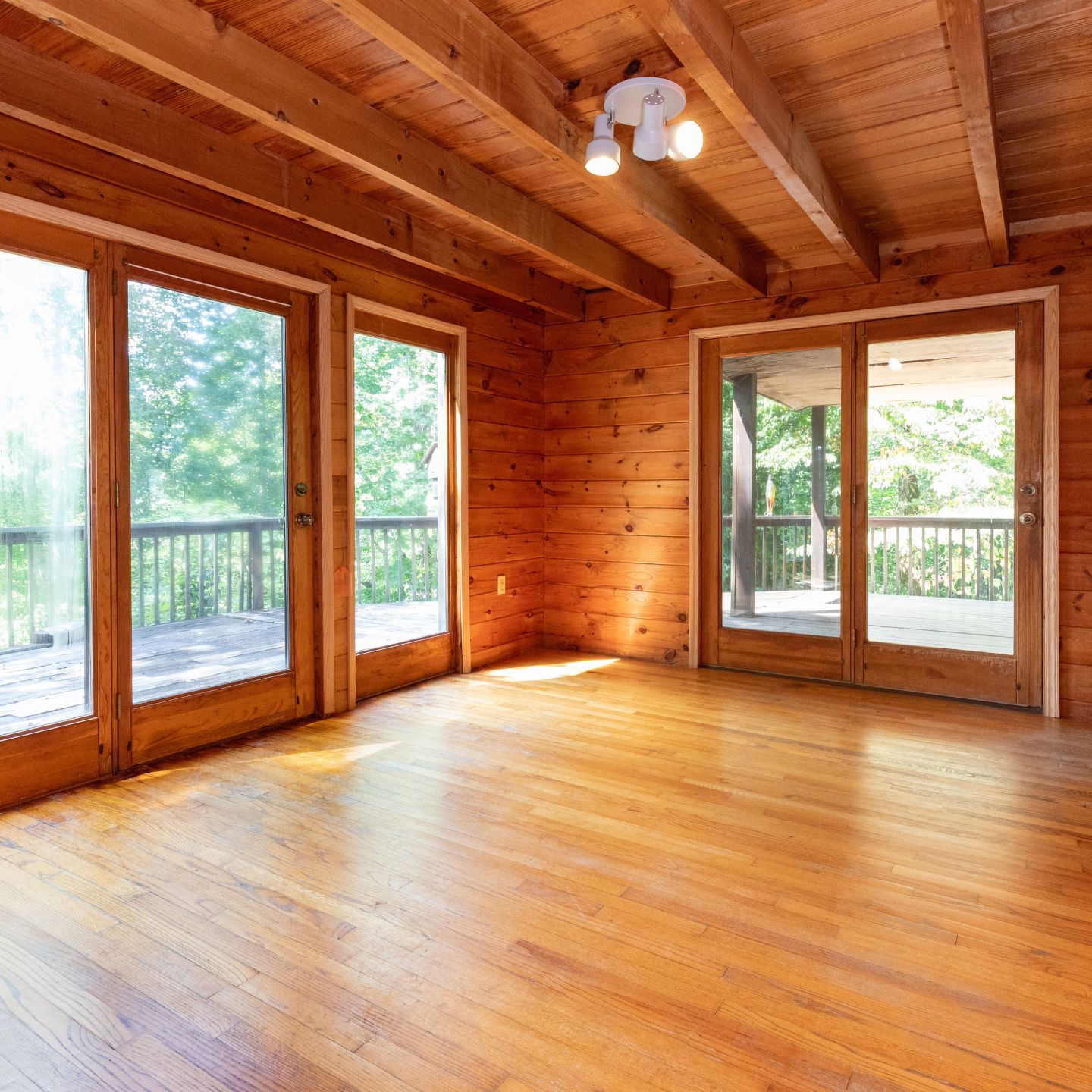 hardwood floor species for cabins